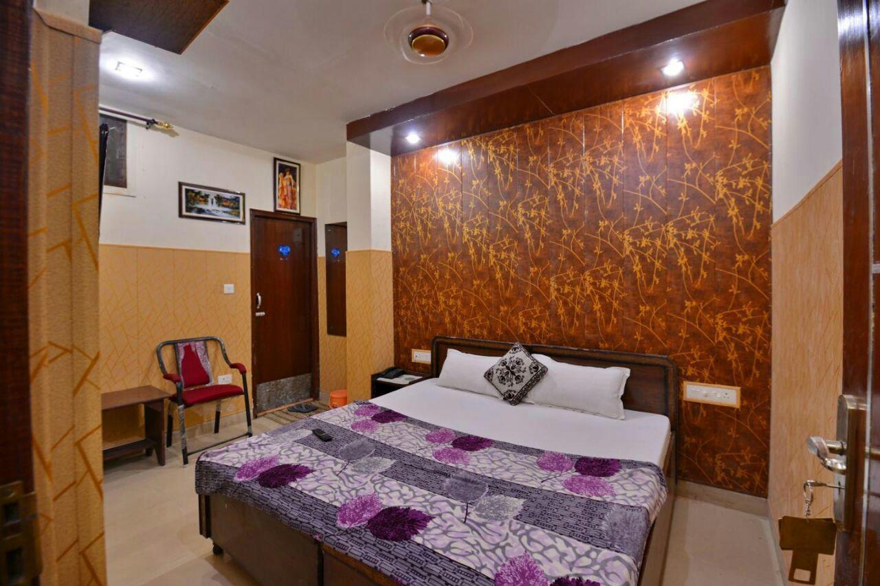Hotel Dharam Villa คาลคา ภายนอก รูปภาพ