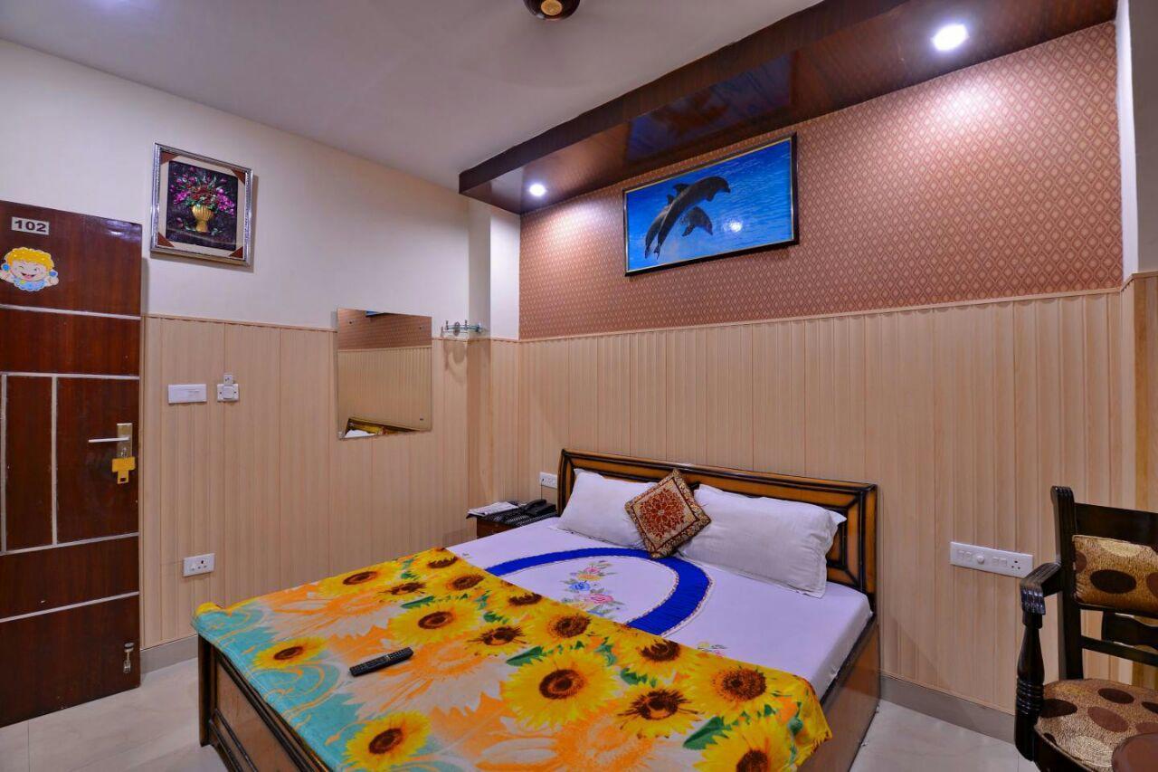 Hotel Dharam Villa คาลคา ภายนอก รูปภาพ