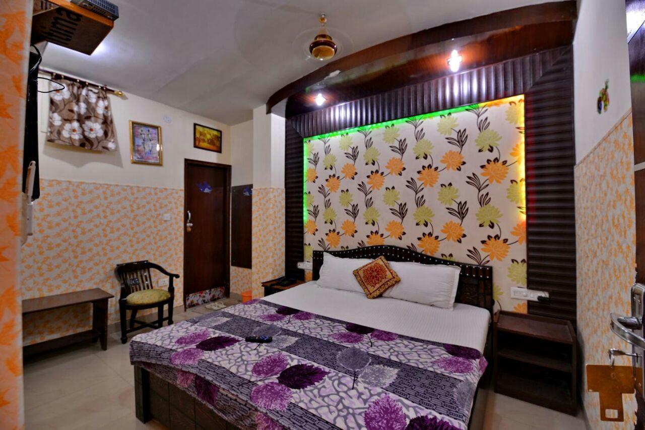 Hotel Dharam Villa คาลคา ภายนอก รูปภาพ